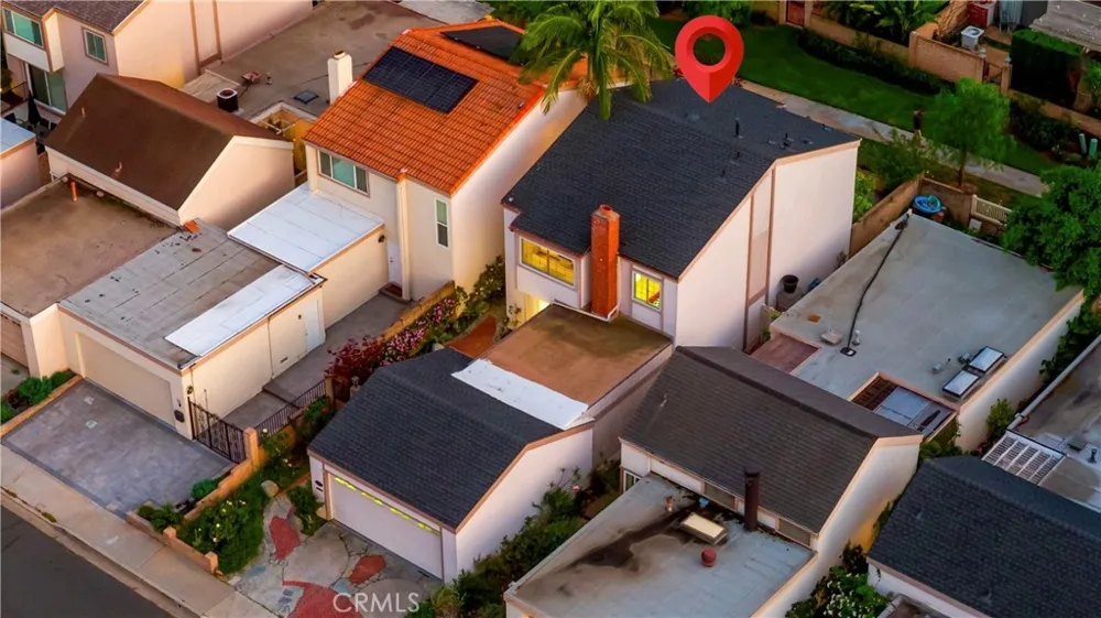 54 Willow Tree Irvine, CA 92612