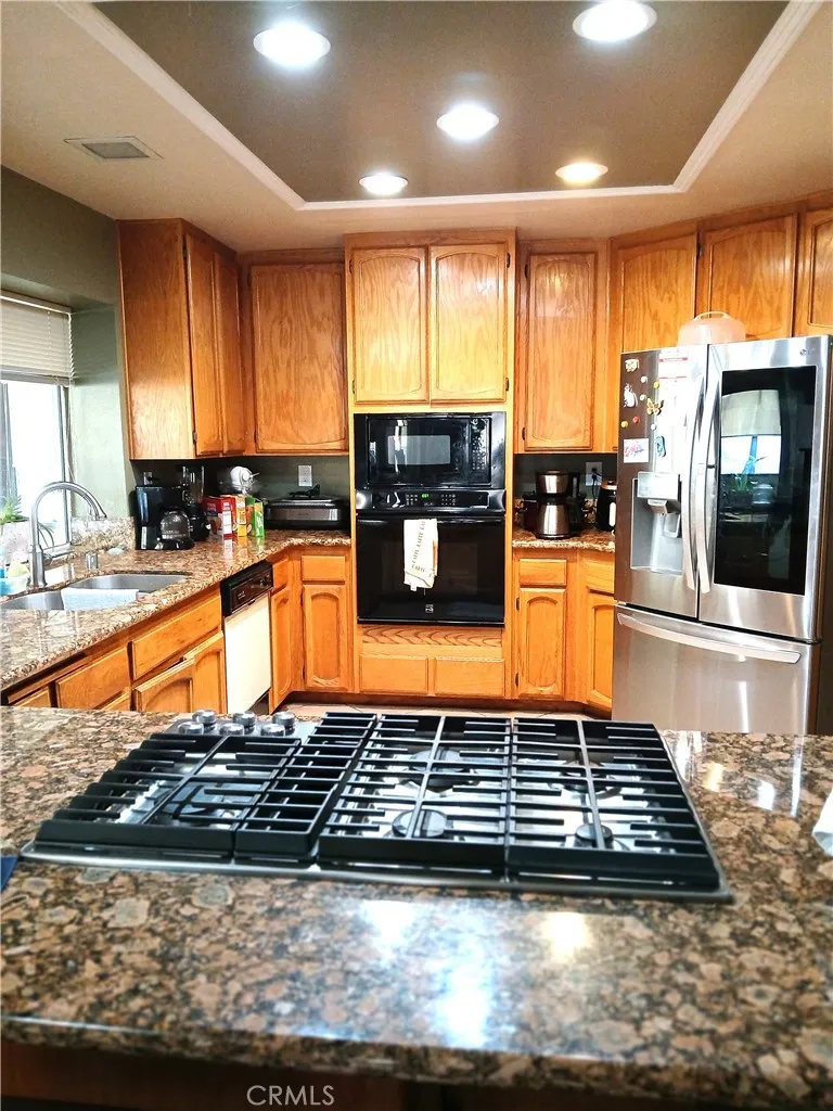 27877 Kalmia Moreno Valley, CA 92555