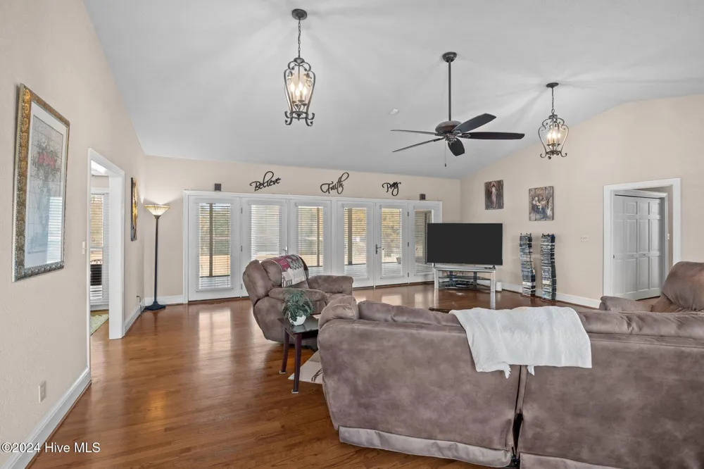 3777 Waters Mill Road La Grange, NC 28551