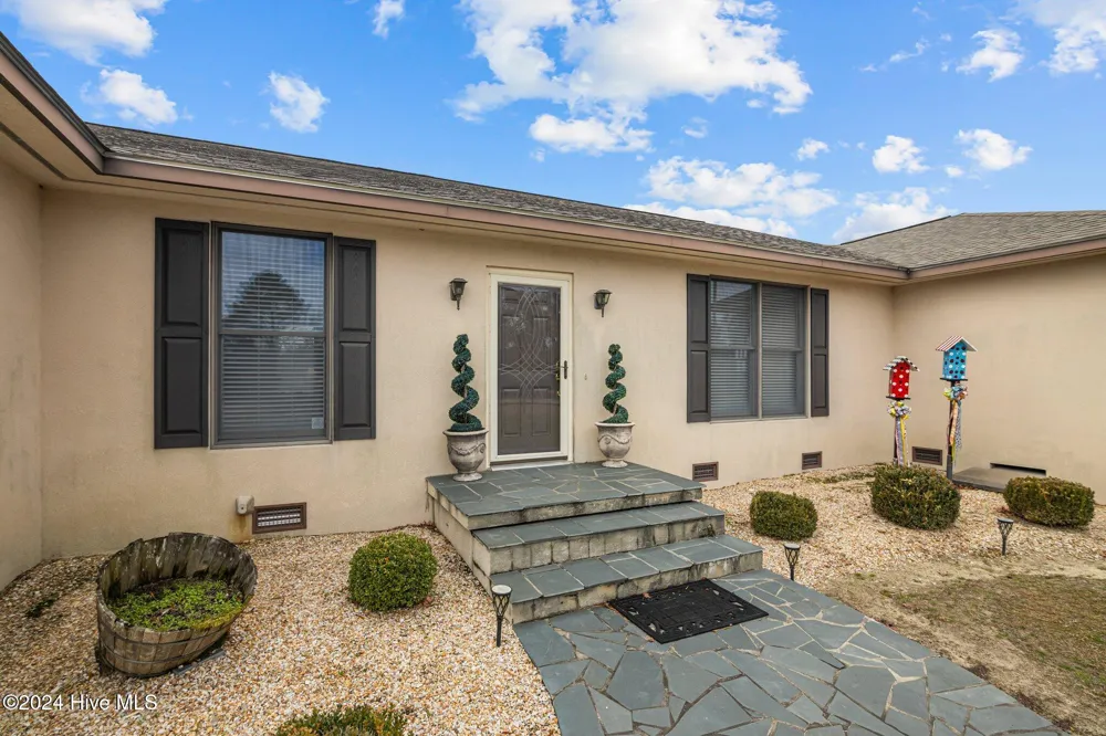 3777 Waters Mill Road La Grange, NC 28551