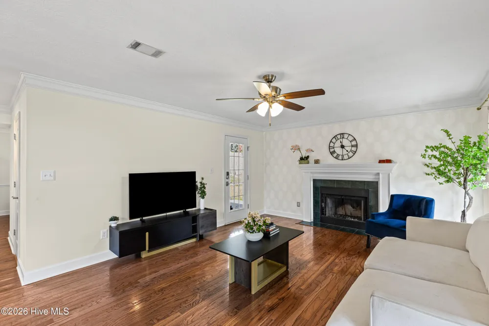 528 Oak Brook Drive Martinez, GA 30907