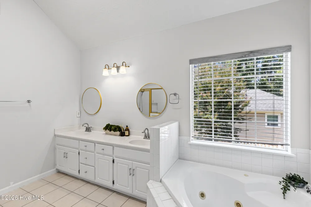 528 Oak Brook Drive Martinez, GA 30907