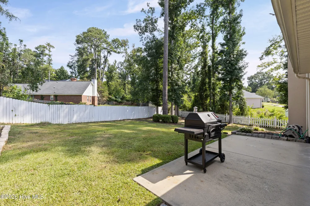 528 Oak Brook Drive Martinez, GA 30907