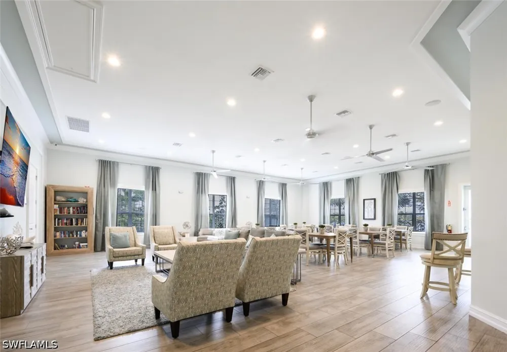 BAY ISLAND COURT Bonita Springs, FL 34135