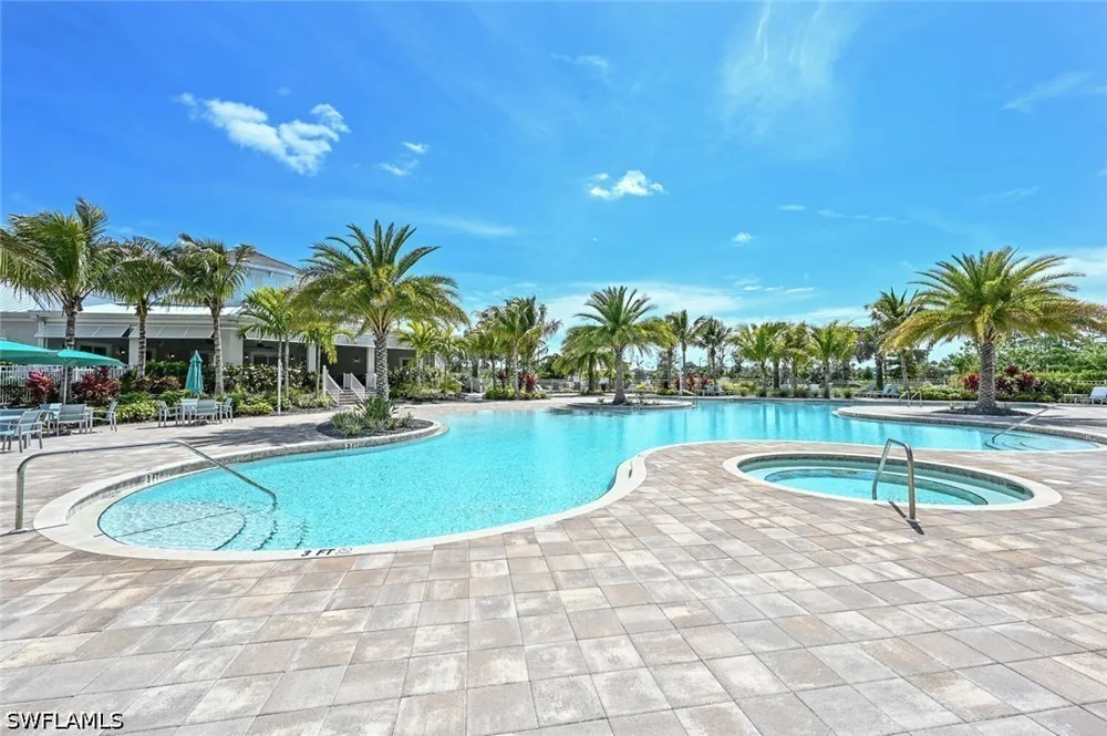BAY ISLAND COURT Bonita Springs, FL 34135
