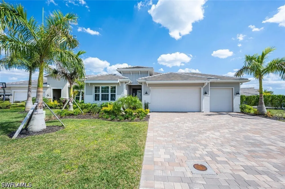 BAY ISLAND COURT Bonita Springs, FL 34135