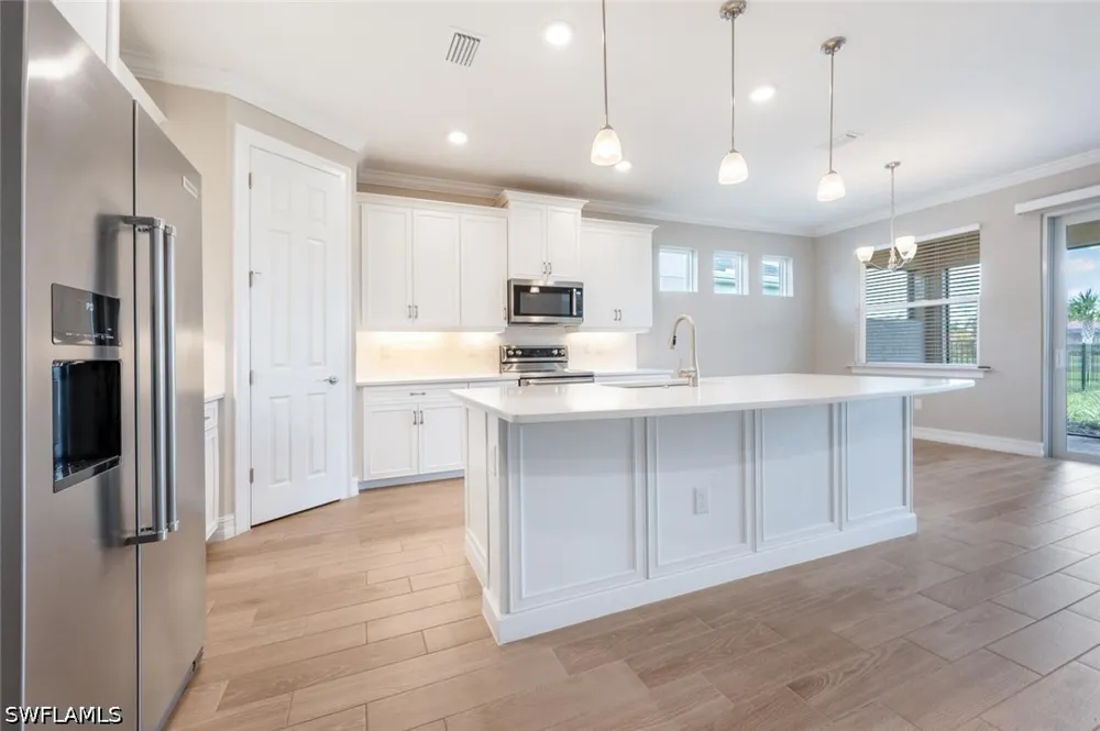 BAY ISLAND COURT Bonita Springs, FL 34135