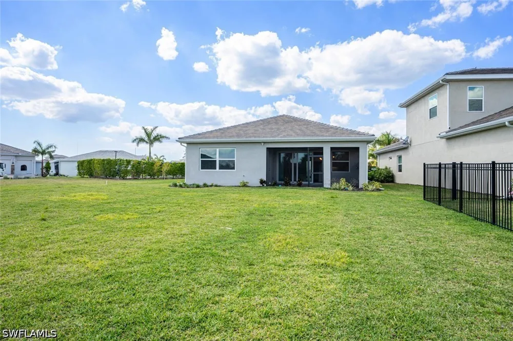 BAY ISLAND COURT Bonita Springs, FL 34135