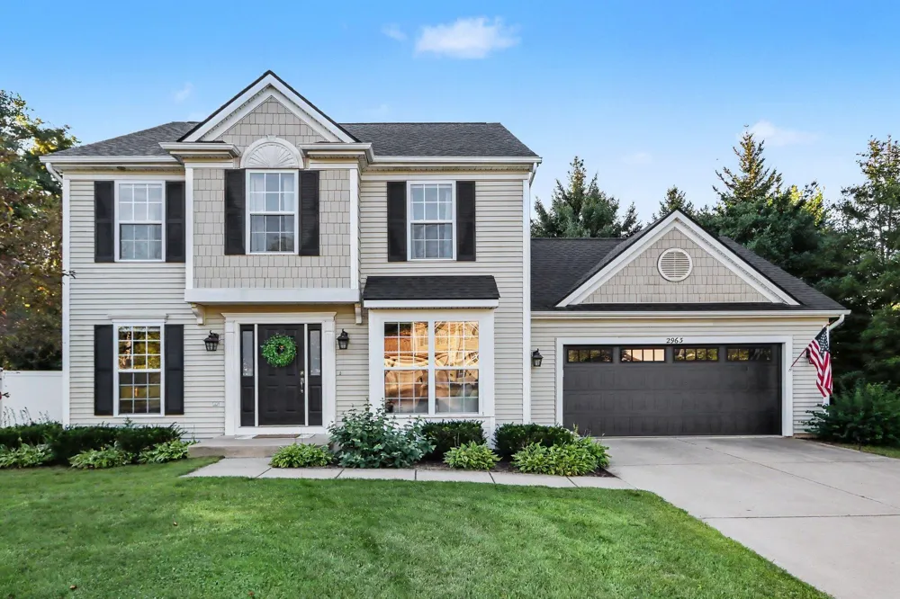 2963 Valley Glenn Circle Kalamazoo, MI 49004