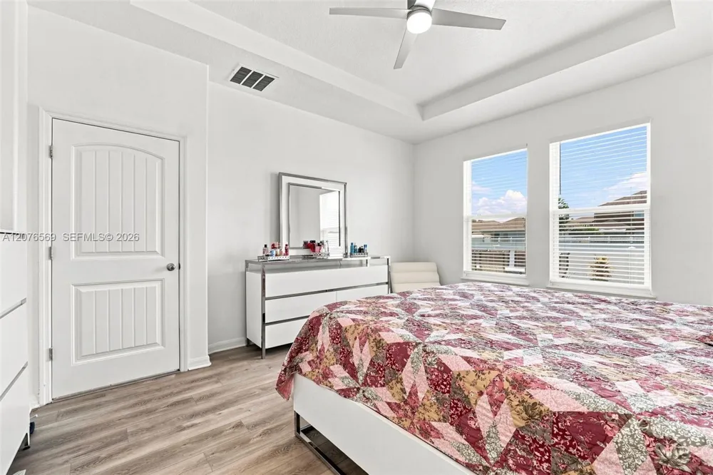 2050 Beacon Landing Circle Orlando, FL 32824