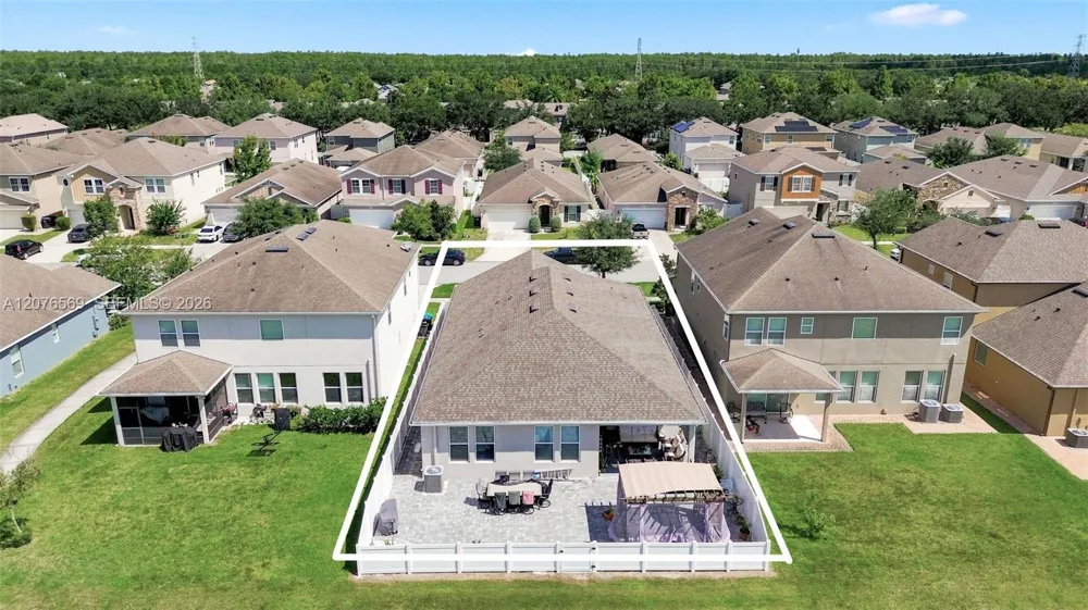2050 Beacon Landing Circle Orlando, FL 32824
