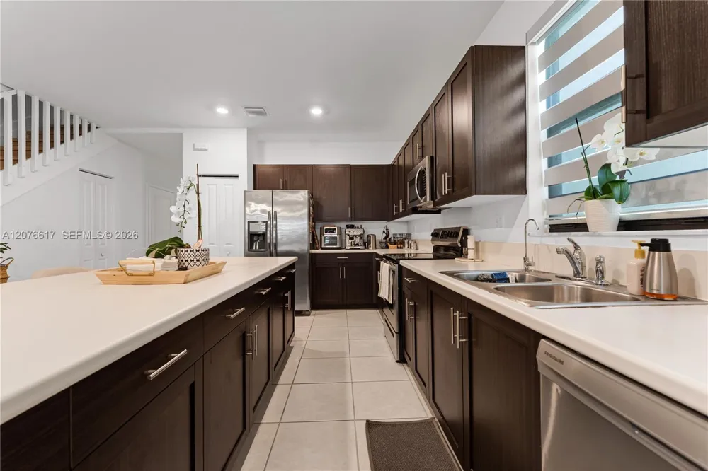 25176 SW 107th Ave Homestead, FL 33032