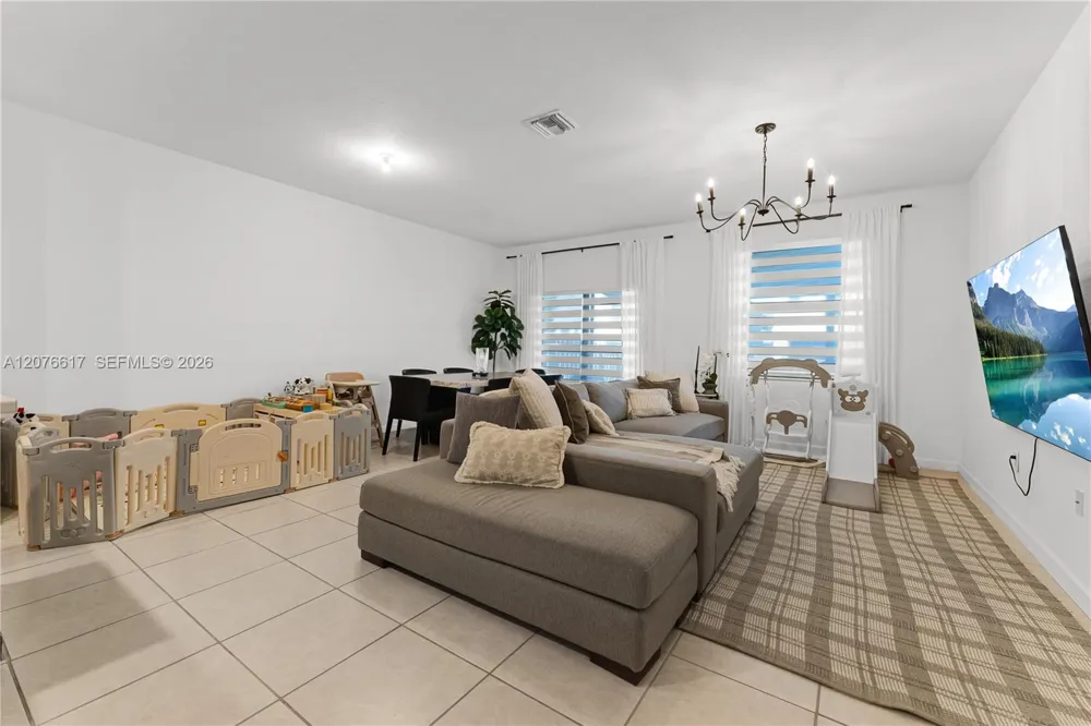 25176 SW 107th Ave Homestead, FL 33032