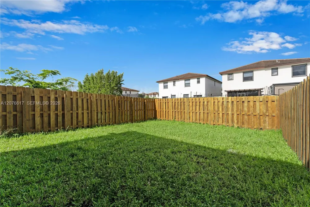 25176 SW 107th Ave Homestead, FL 33032