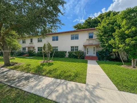 7880 SW 55 Ave #84C