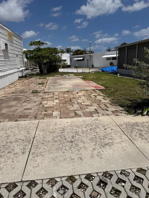 23 Briny Breezes Boulevard