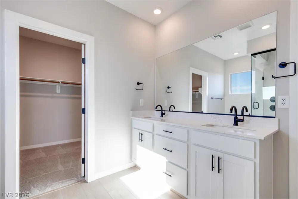 10473 Mountain Aster Avenue Las Vegas, NV 89166