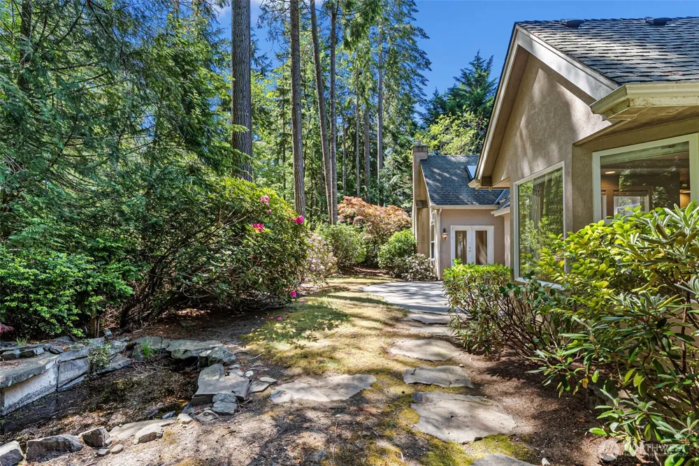 4404 Towhee Drive Gig Harbor, WA 98332