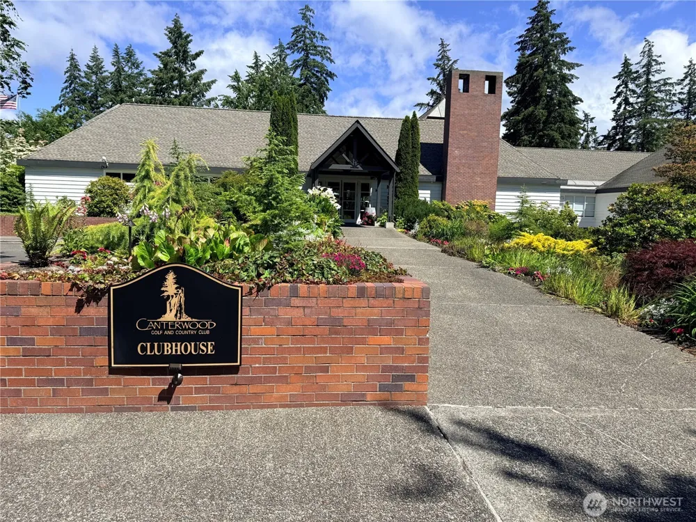 4404 Towhee Drive Gig Harbor, WA 98332