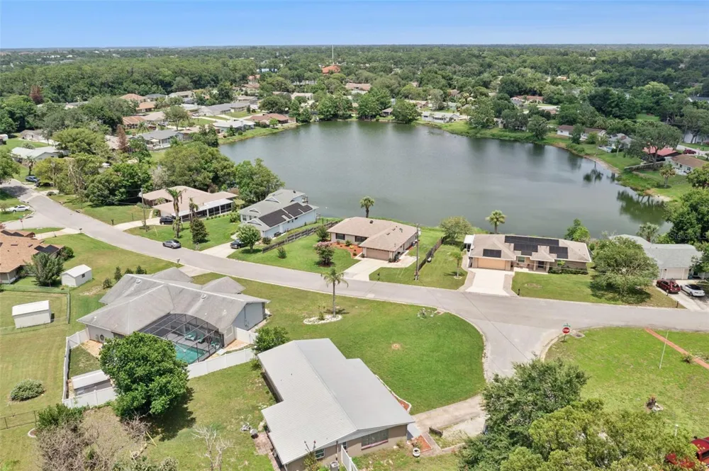 34 JASMINE DRIVE Debary, FL 32713