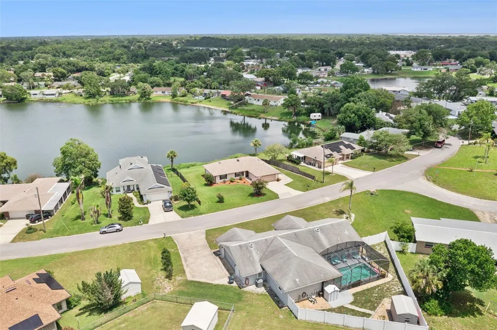 34 JASMINE DRIVE Debary, FL 32713
