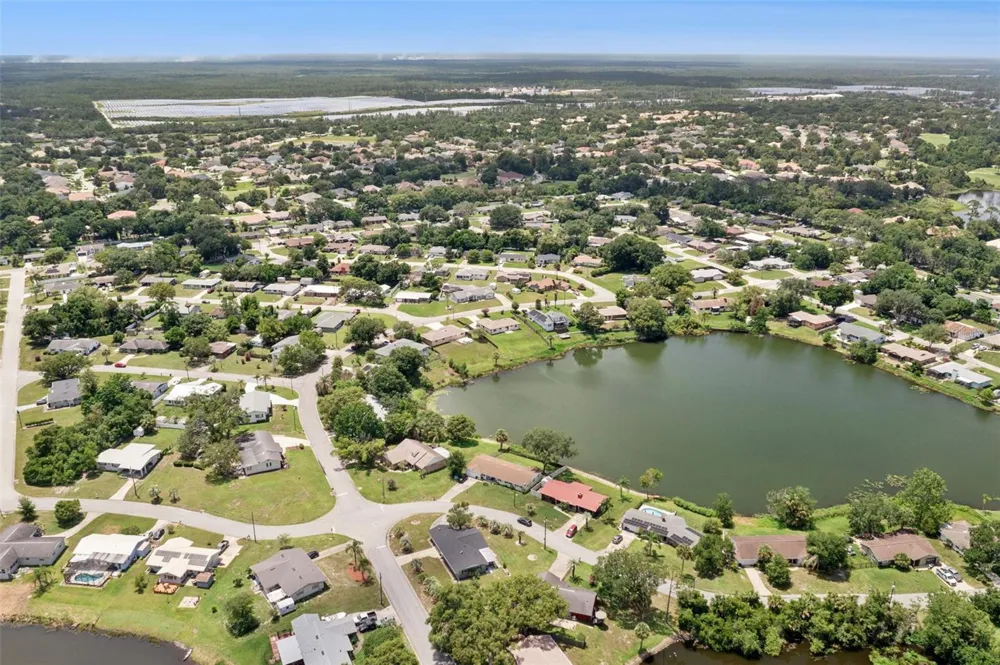 34 JASMINE DRIVE Debary, FL 32713