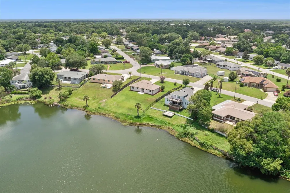 34 JASMINE DRIVE Debary, FL 32713