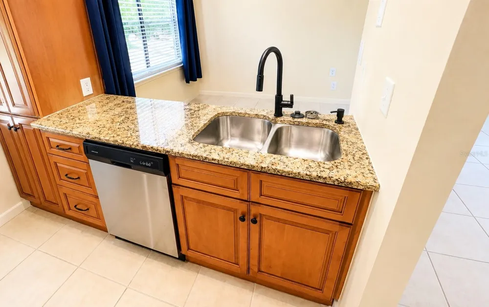 6327 MIDNIGHT PASS RD ROAD #999 Sarasota, FL 34242