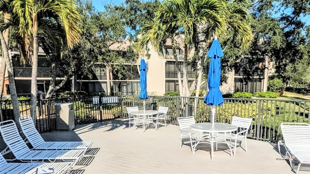 6327 MIDNIGHT PASS RD ROAD #999 Sarasota, FL 34242