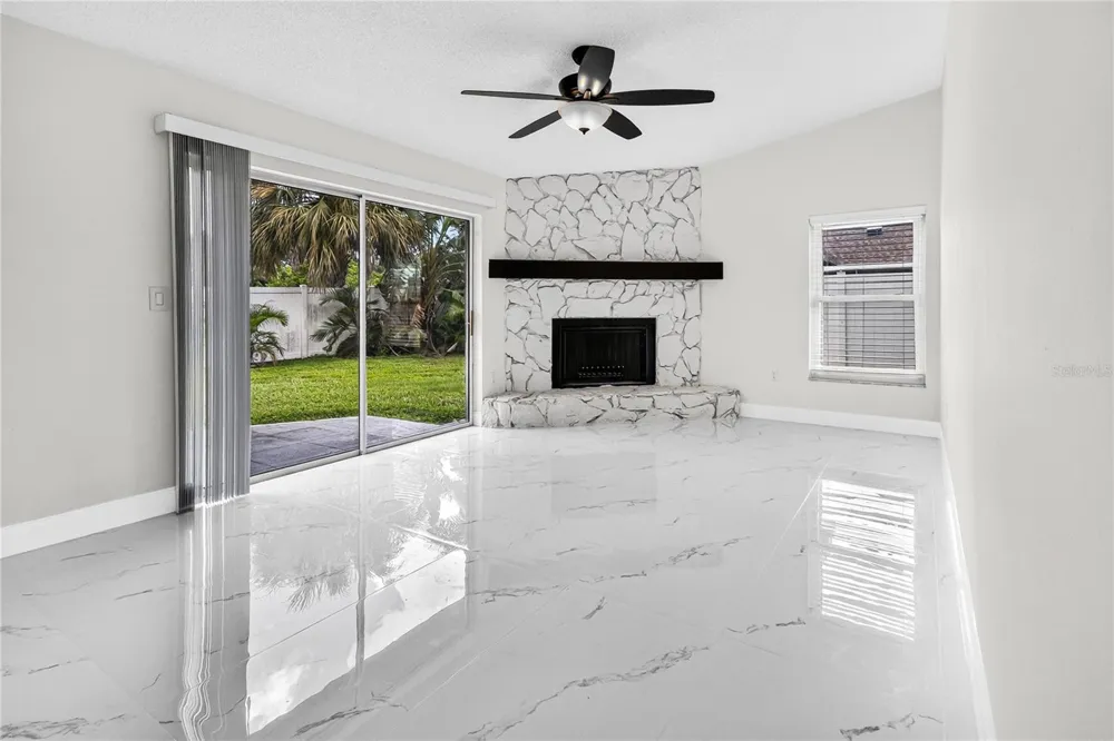 6747 DEER POND LANE Pinellas Park, FL 33781