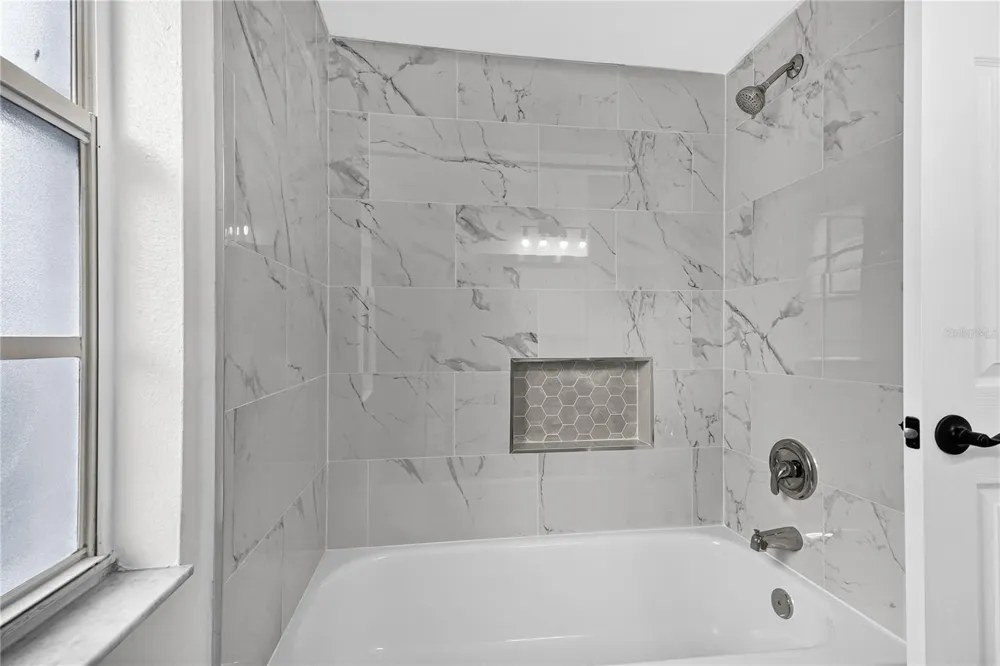 6747 DEER POND LANE Pinellas Park, FL 33781