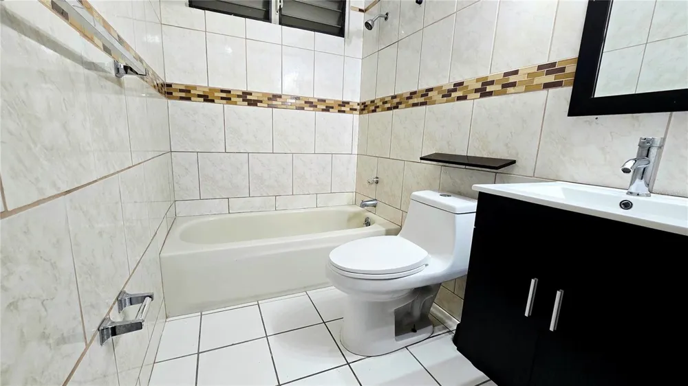 DD40 VILLAS DEL MONTE Toa Alta, PR 00953
