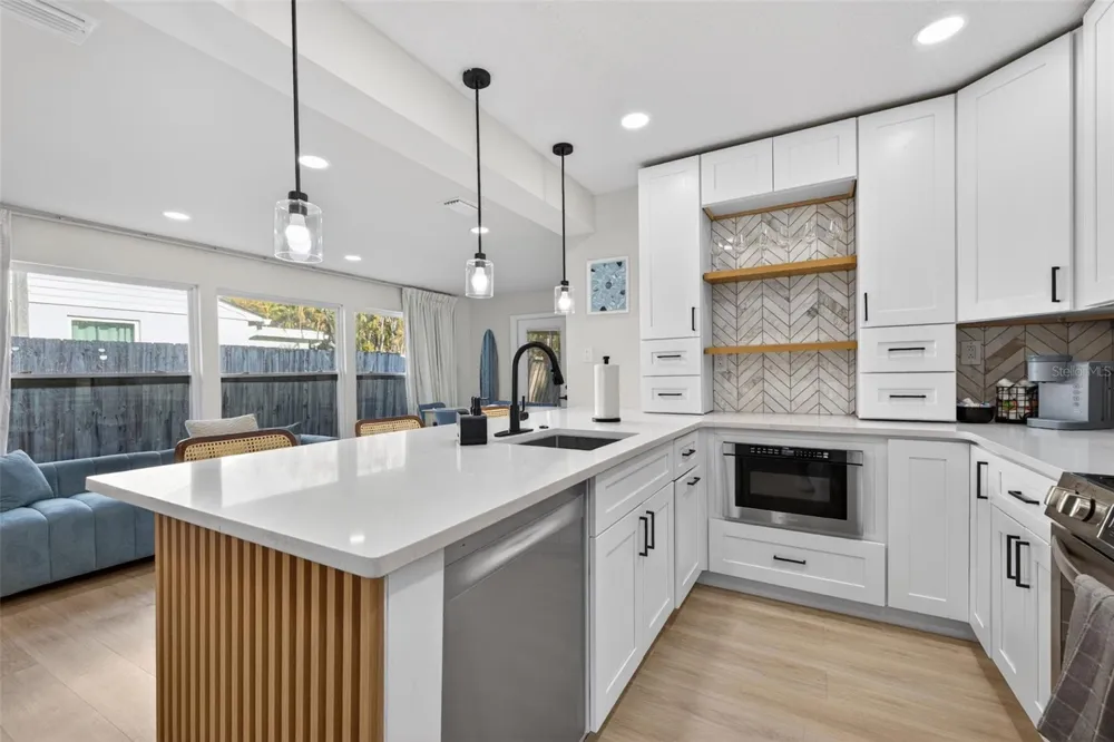 510 79TH AVENUE St Pete Beach, FL 33706