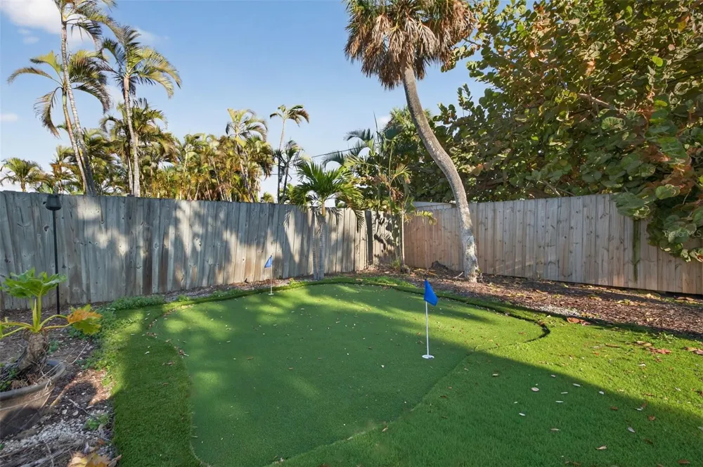 510 79TH AVENUE St Pete Beach, FL 33706