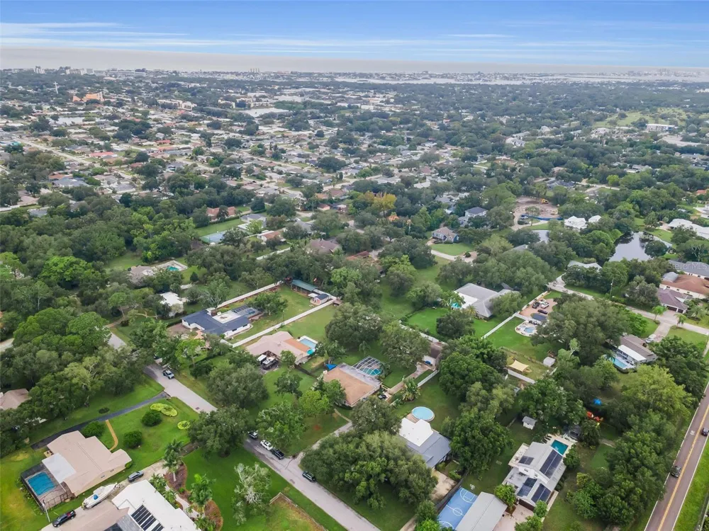 13123 108TH AVENUE Largo, FL 33774