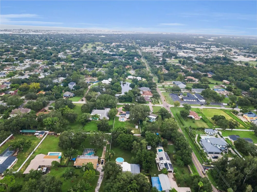 13123 108TH AVENUE Largo, FL 33774