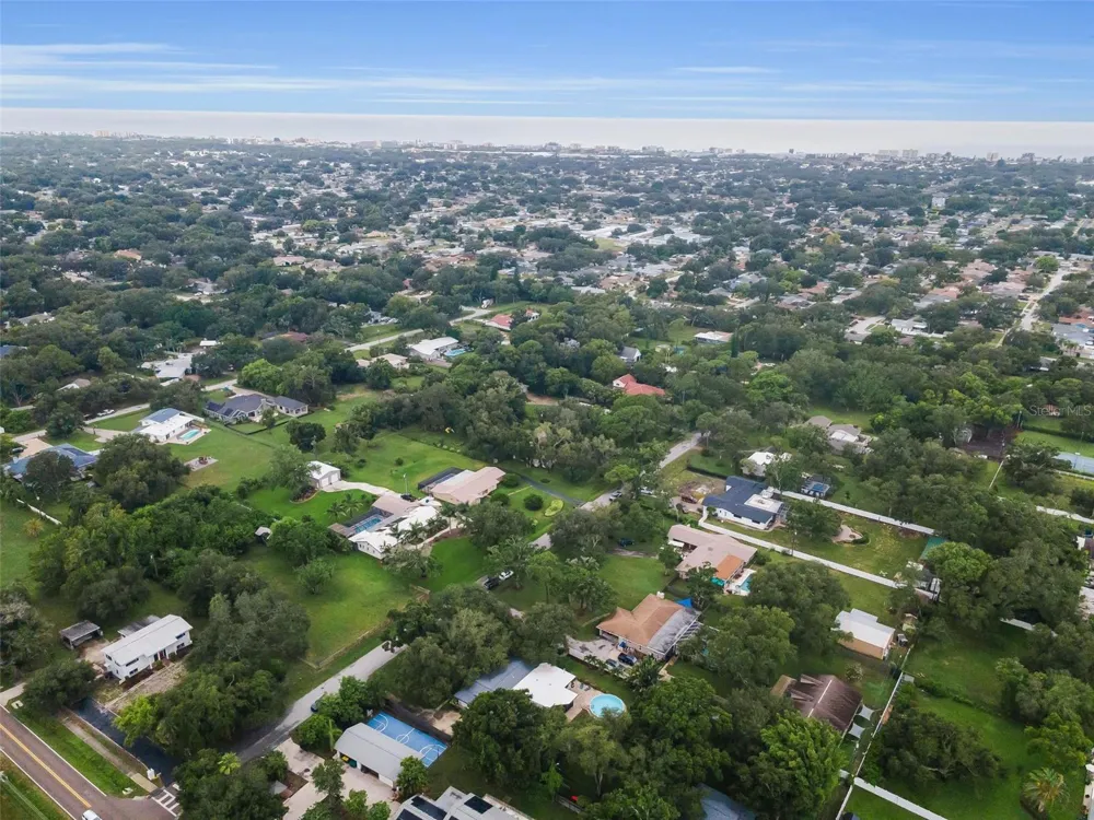 13123 108TH AVENUE Largo, FL 33774