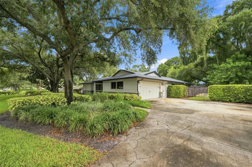 13123 108TH AVENUE Largo, FL 33774