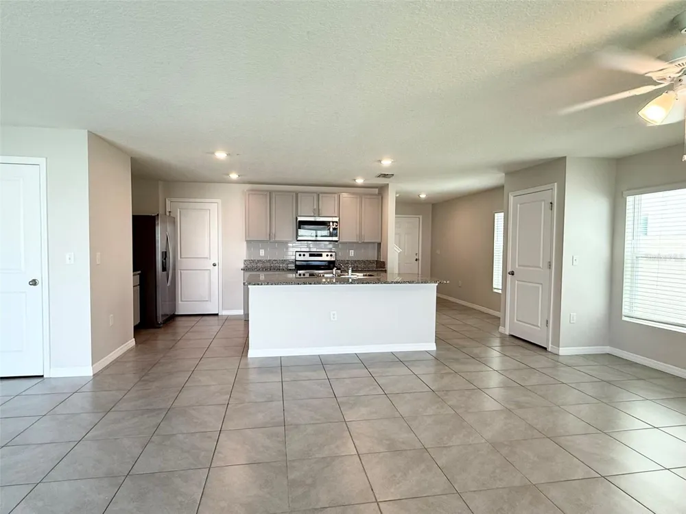 12131 WHITE CYPRESS PLACE Riverview, FL 33569