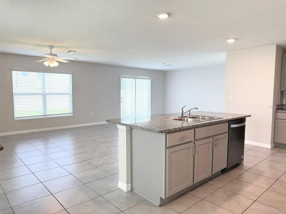 12131 WHITE CYPRESS PLACE Riverview, FL 33569