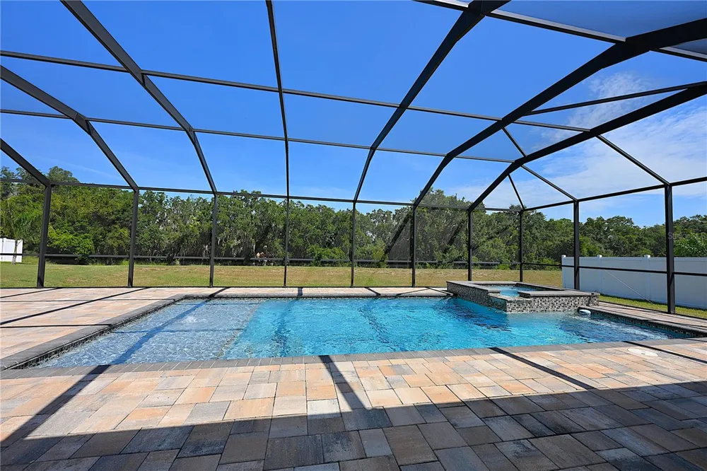299 TRAVELERS CREEK DRIVE Auburndale, FL 33823