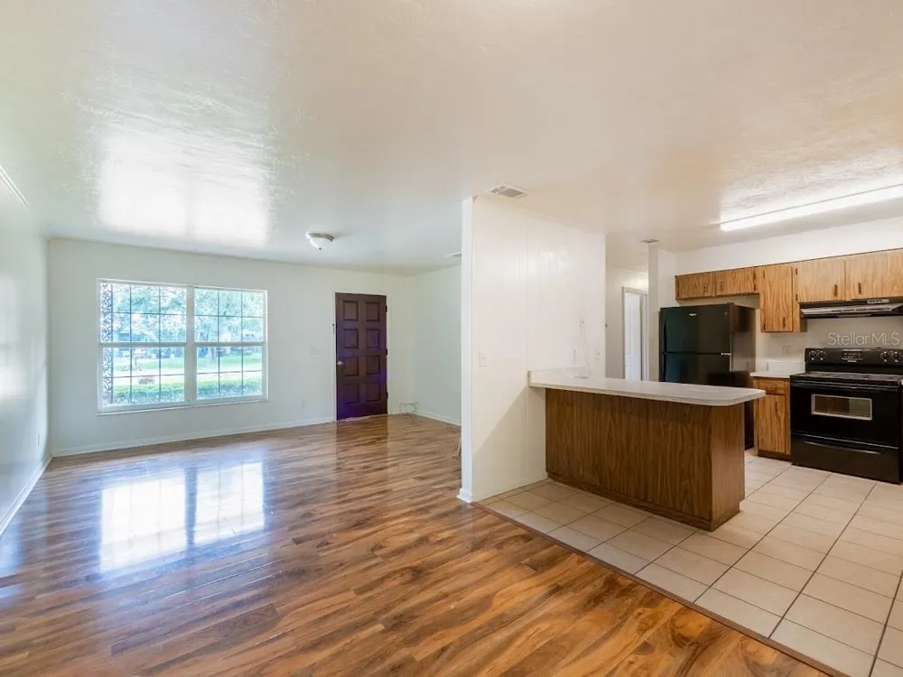 25351 SW 7 AVENUE Newberry, FL 32669