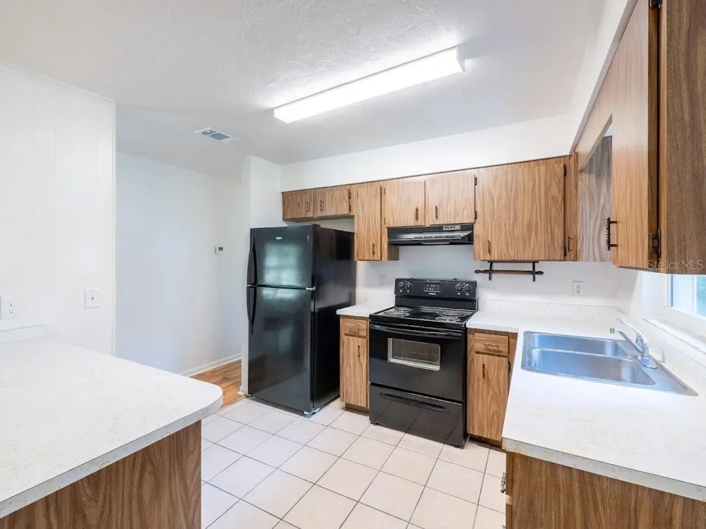 25351 SW 7 AVENUE Newberry, FL 32669