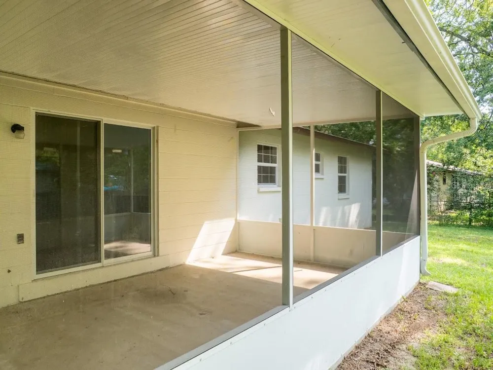 25351 SW 7 AVENUE Newberry, FL 32669