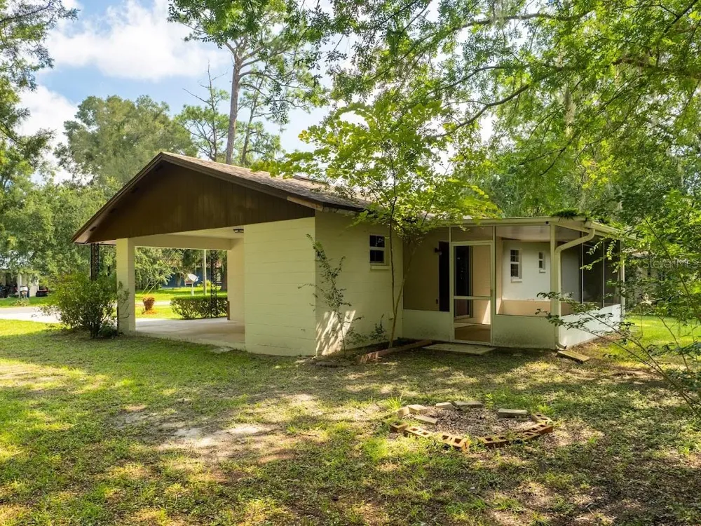 25351 SW 7 AVENUE Newberry, FL 32669