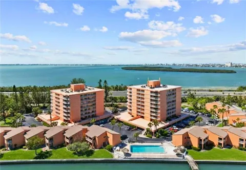 7400 SUNSHINE SKYWAY LANE S #106