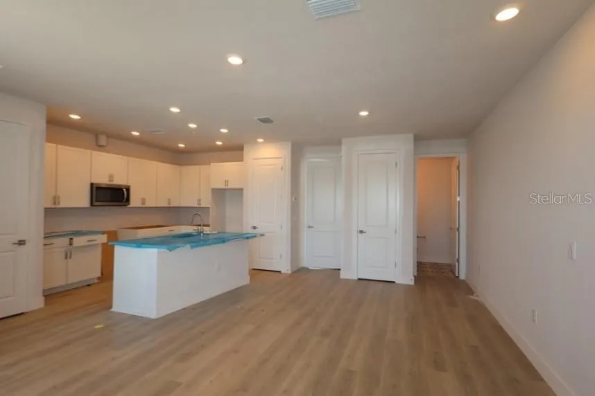 7207 TIDELAND LANE Sarasota, FL 34240