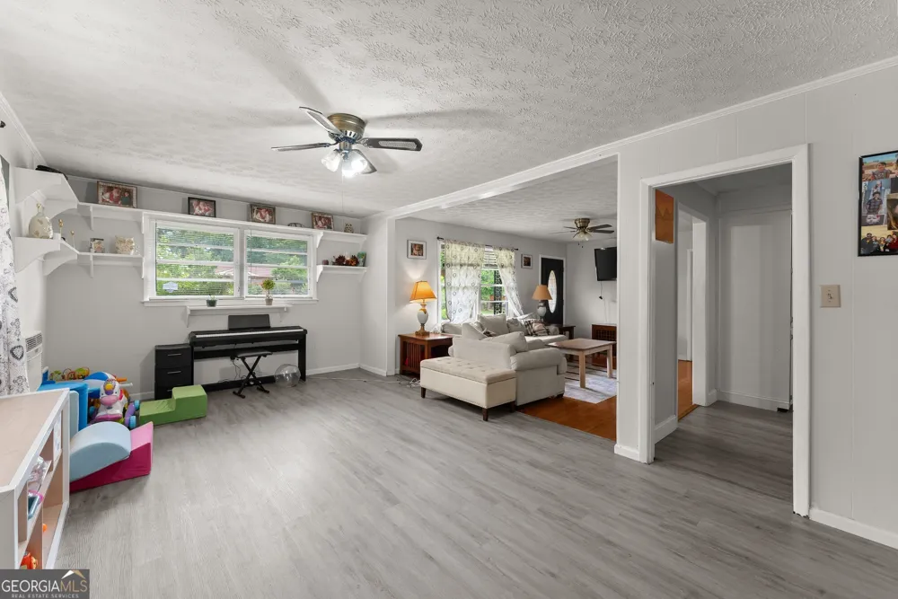 157 Glendale HTS Winterville, GA 30683