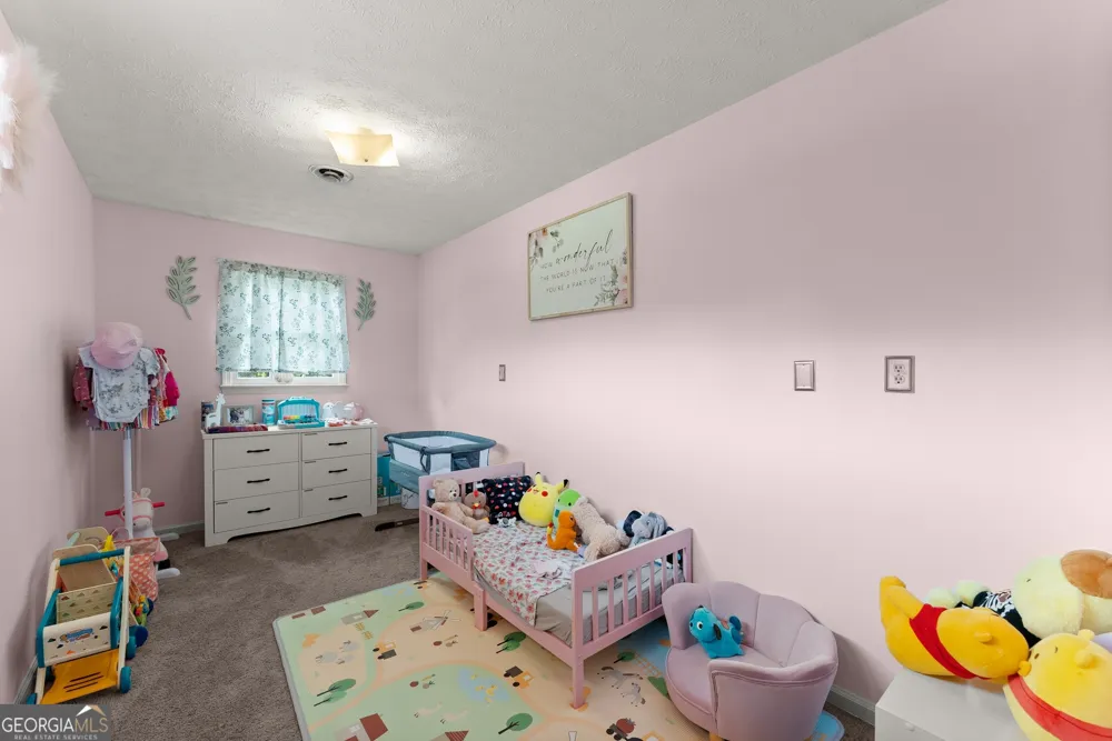 157 Glendale HTS Winterville, GA 30683