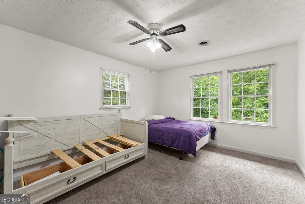 157 Glendale HTS Winterville, GA 30683